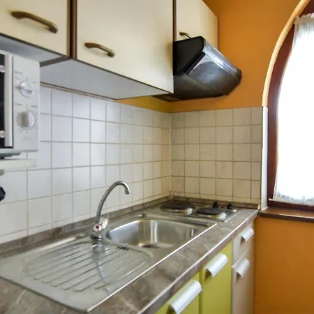 Guest house Babaja 3*