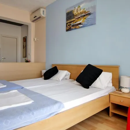 Guest house Babaja Omis