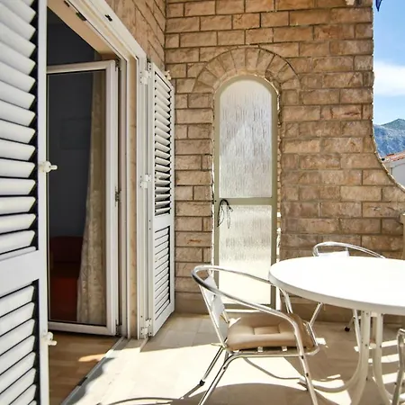 Babaja 3* Omis