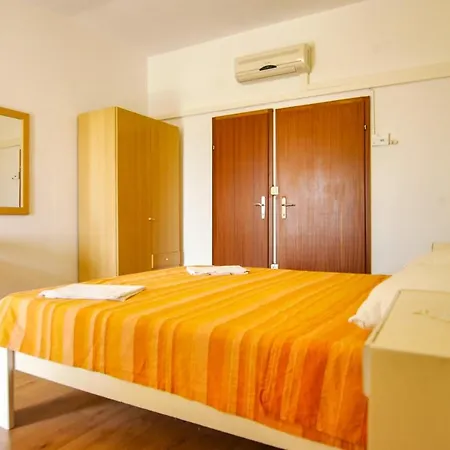 Babaja 3* Omis
